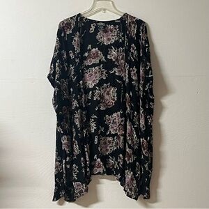 Angie Kimono Black Floral Boho Size M Oversized Festival Lightweight Cover-Up